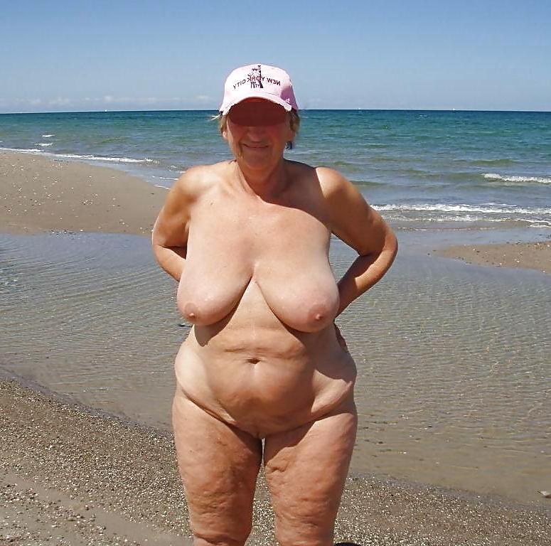 25P Naked grannies on beach