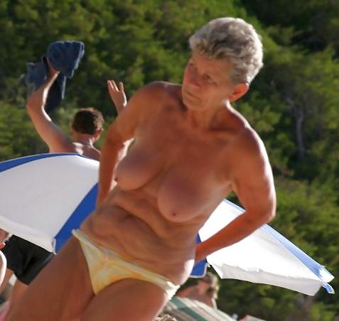 25P Naked grannies on beach