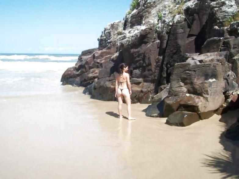 22P Bucetudinha da praia - hot pussy in public beach