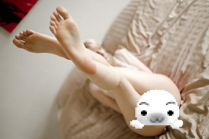 25P Wtf Sexy Teenie Feet reloaded v3.7