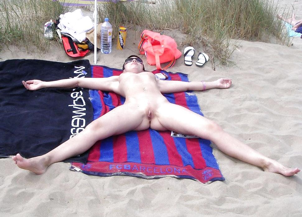 25P Beach Pics Set 41
