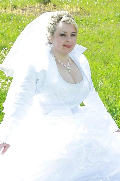 19P Busty Russian Woman 1381