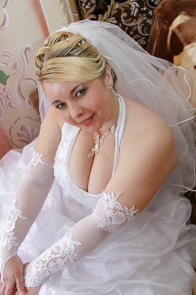 19P Busty Russian Woman 1381