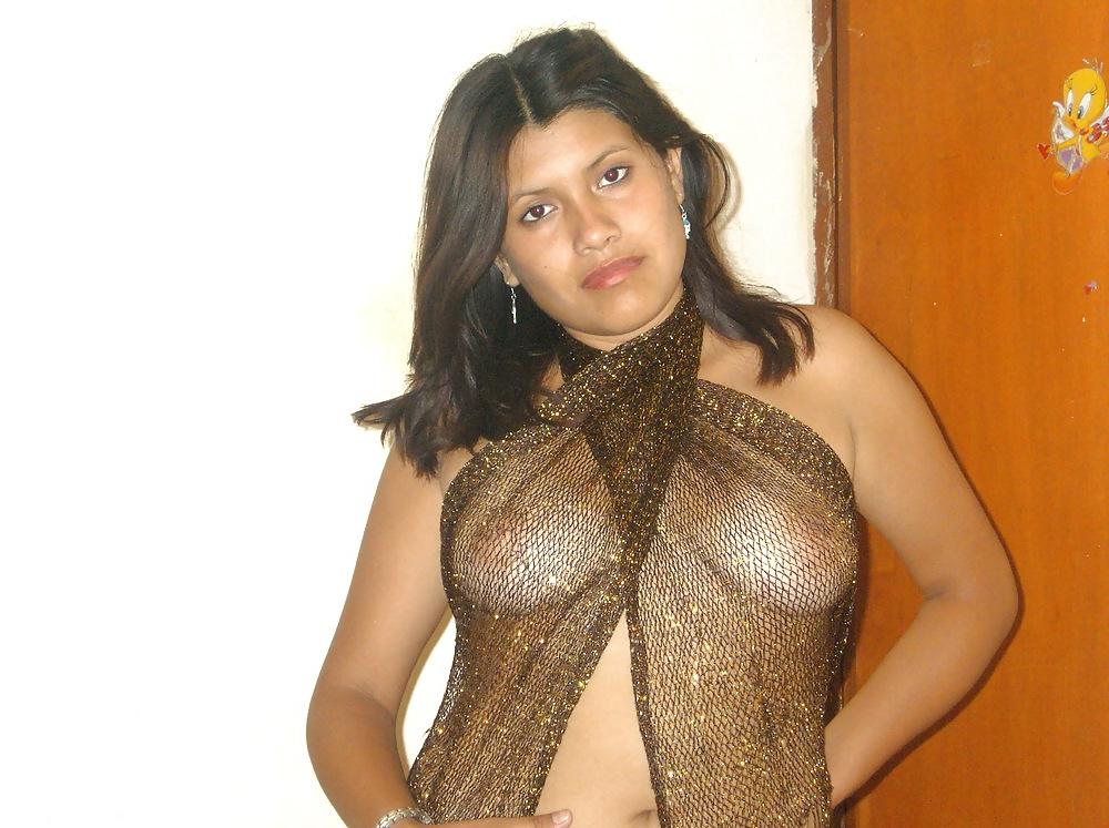 25P Sexy latina milf