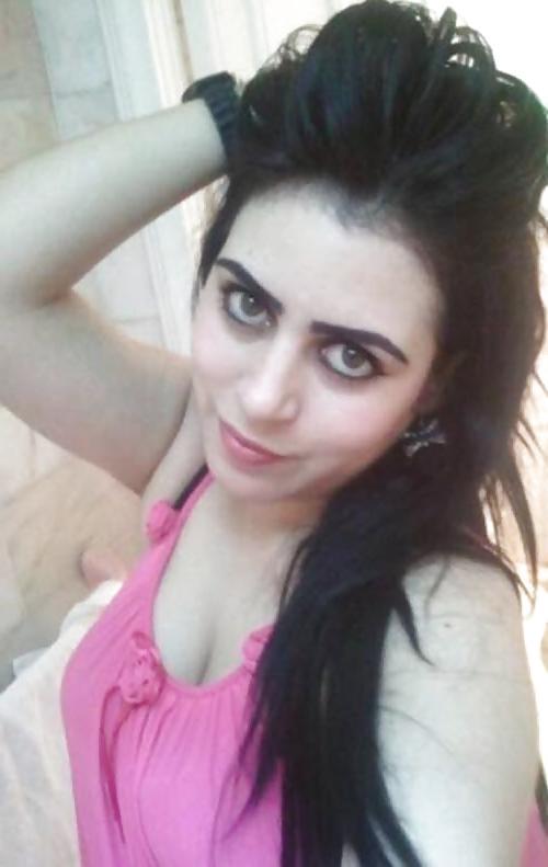 25P Schöne arabische Frau aus Marokko 3