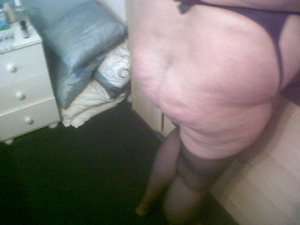 6P Scottish slut Sarah gets used ! 