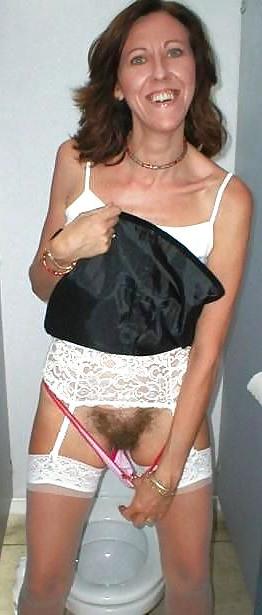19P Women With Hairy Pussies