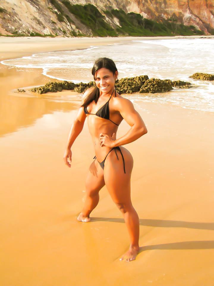 25P Fitness Girls I