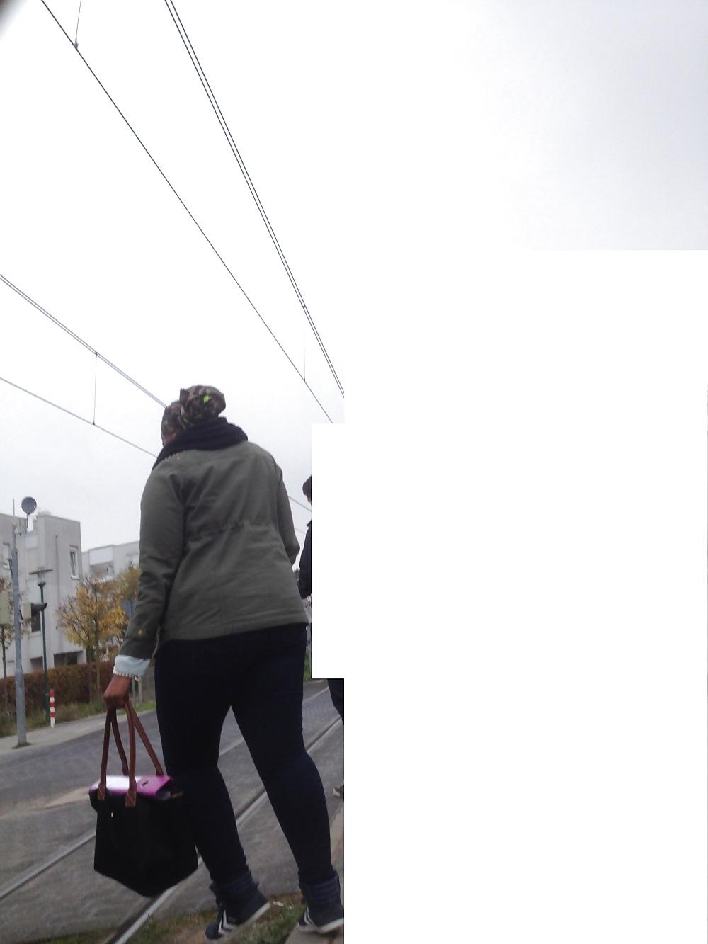 9P Cadid Jeans Ass of Woman - Voyeur