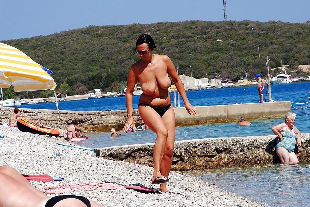 15P Mature beach