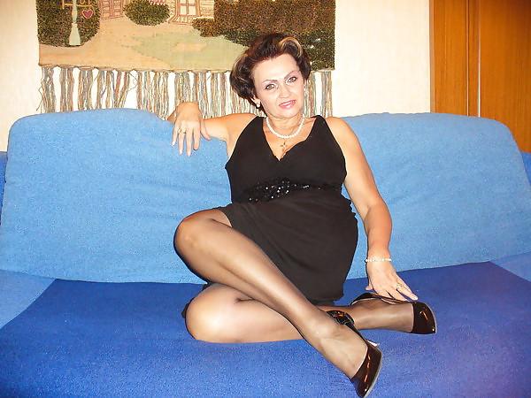 25P Russians sexy mature woman!