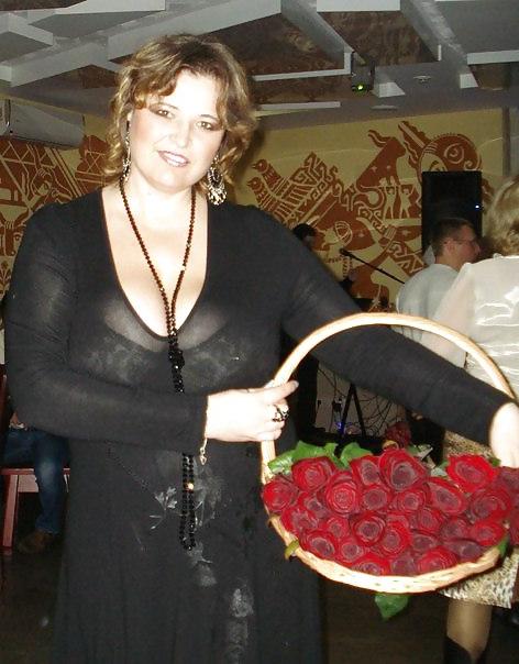 25P Busty Russian Woman 1419