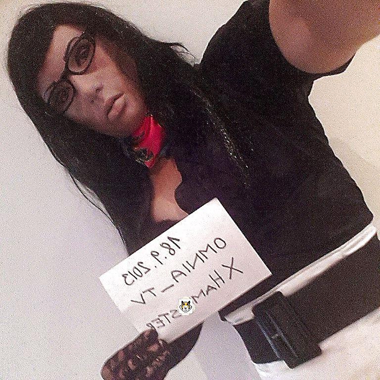 18P Secretary for rent