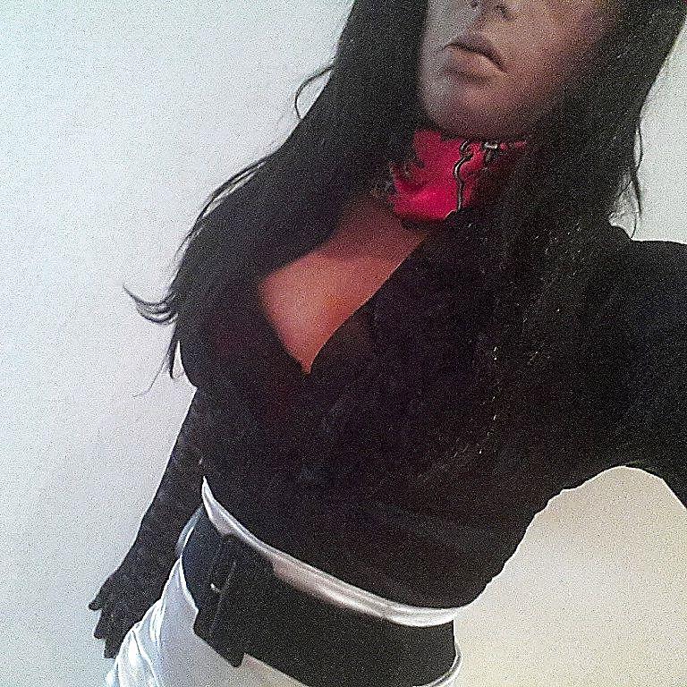 18P Secretary for rent