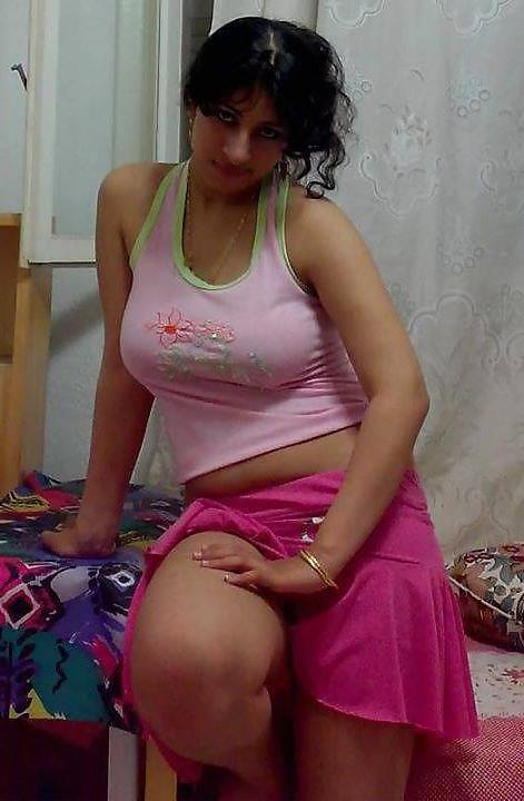 9P Sexy Arab Woman And Girls