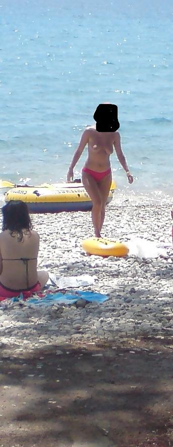 7P Beach voyeur by me
