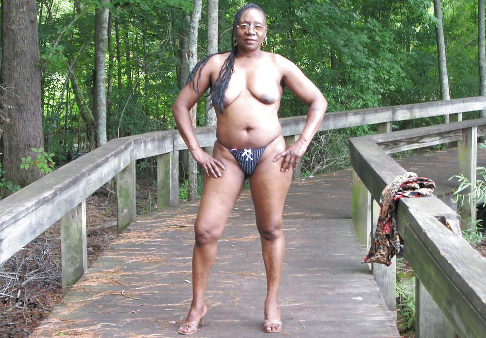 25P GROWN WOMAN EDITION VOL.114