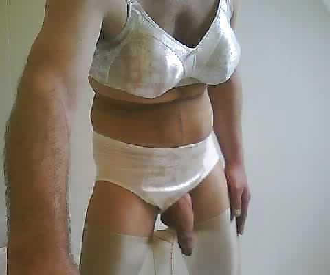 8P Old pictures in nylon and satin