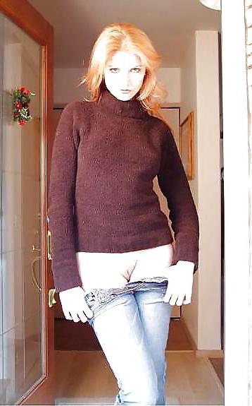 14P Pants pulled down frontal