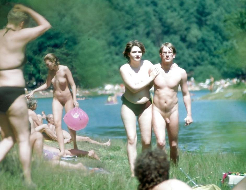 25P Nudist Beach Fun