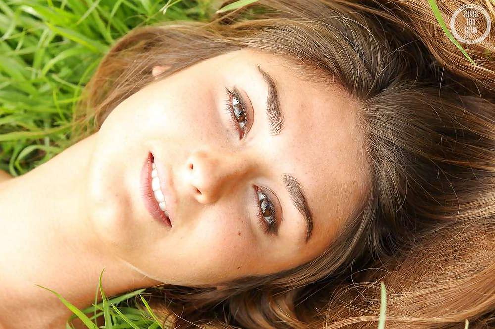 16P Hairy amateur teenie