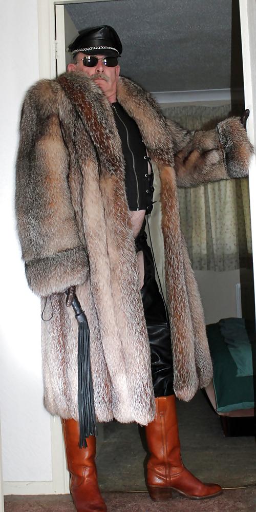 10P Leather 666
