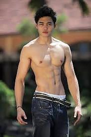6P Gym with friend not gay.