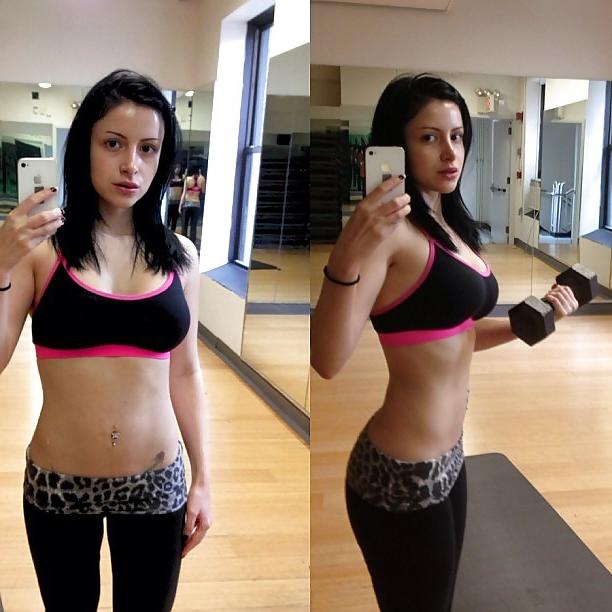 14P Yoga Pants ass legs feet