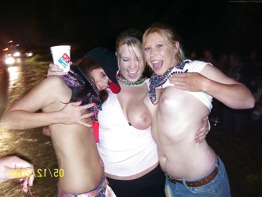 20P Flashing tits 9.