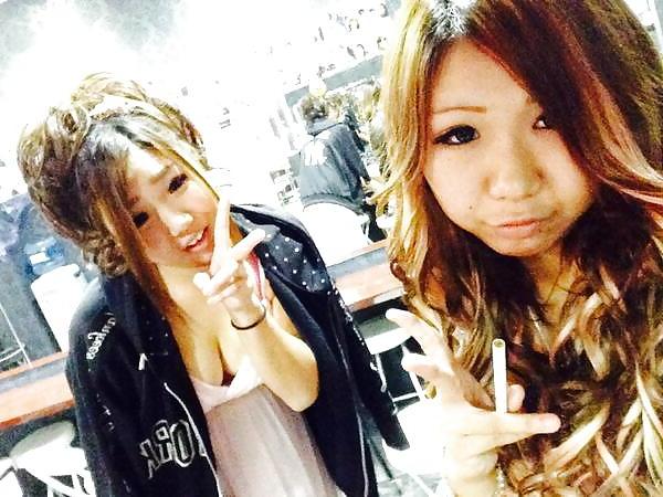 5P Flash my cock to them 18 years old Japanese girls yesterday!