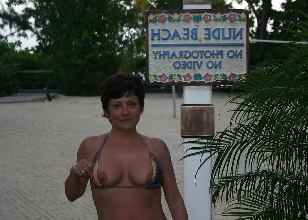 18P Flashing tits 1.