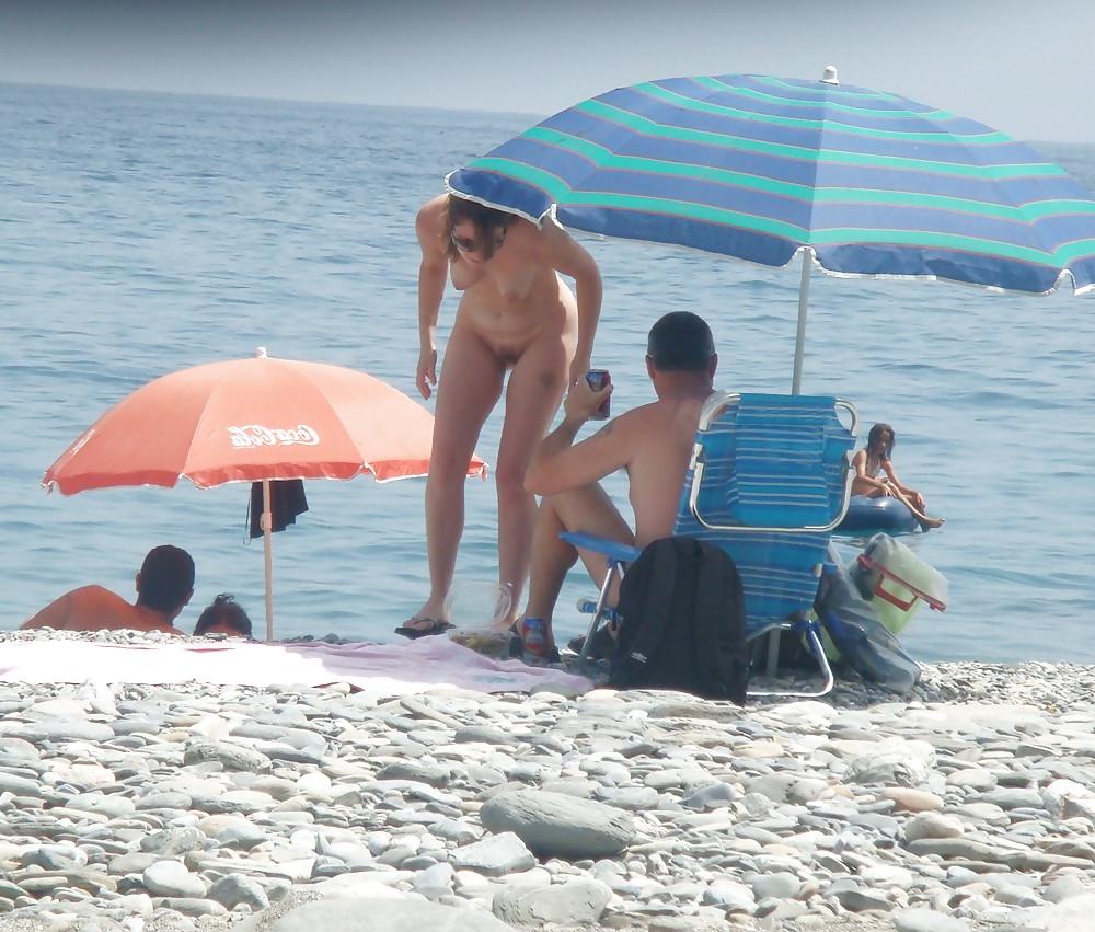 25P Beach undressing 7