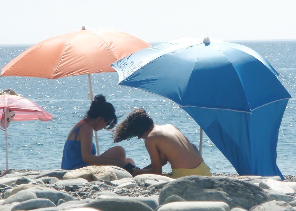 25P Beach undressing 7