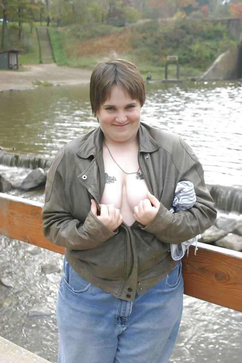 24P Kaylee Fall flashing