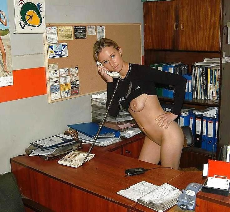 10P Polish Women Strip In The Office