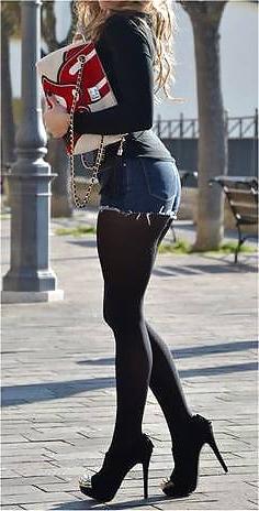 25P Heels and Nylon 