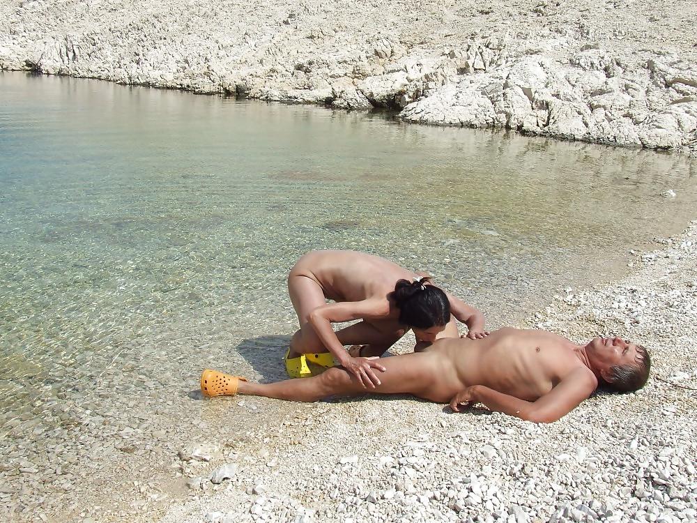 25P Blu beach sex by ahcpl