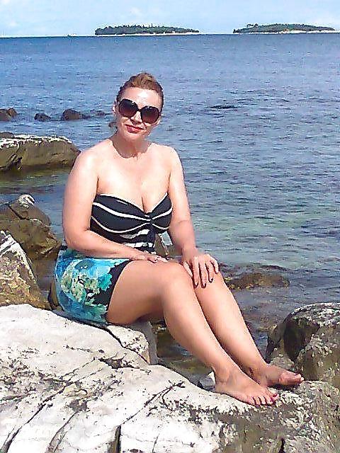 25P Ana Tomaskovic Milf