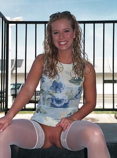 25P Upskirt pussy and panty flashing.