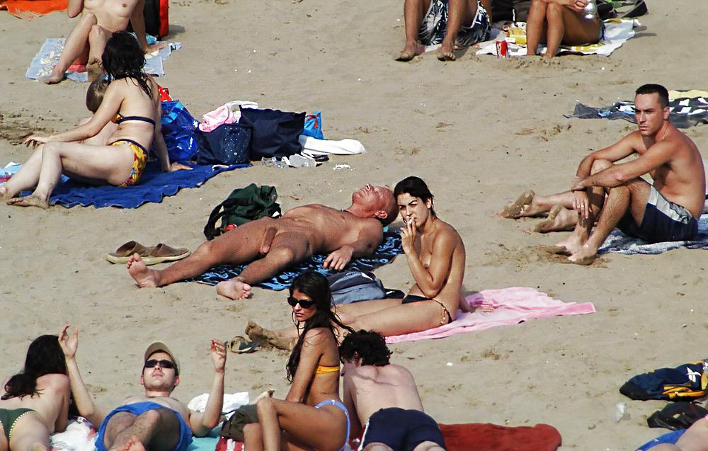 9P BIG COCKS Beach Group--MOE