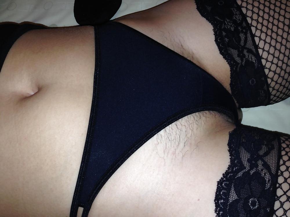 7P New hairy pussy