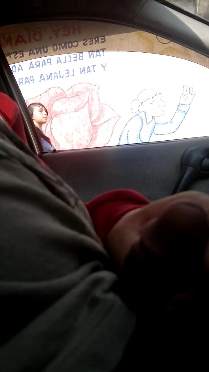21P Flashing, exhibicionismo, mostrando el pene en la calle 10