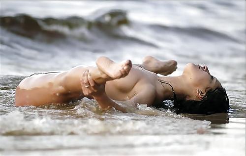25P Big Beach Boobs 17!!!!!!!!!!