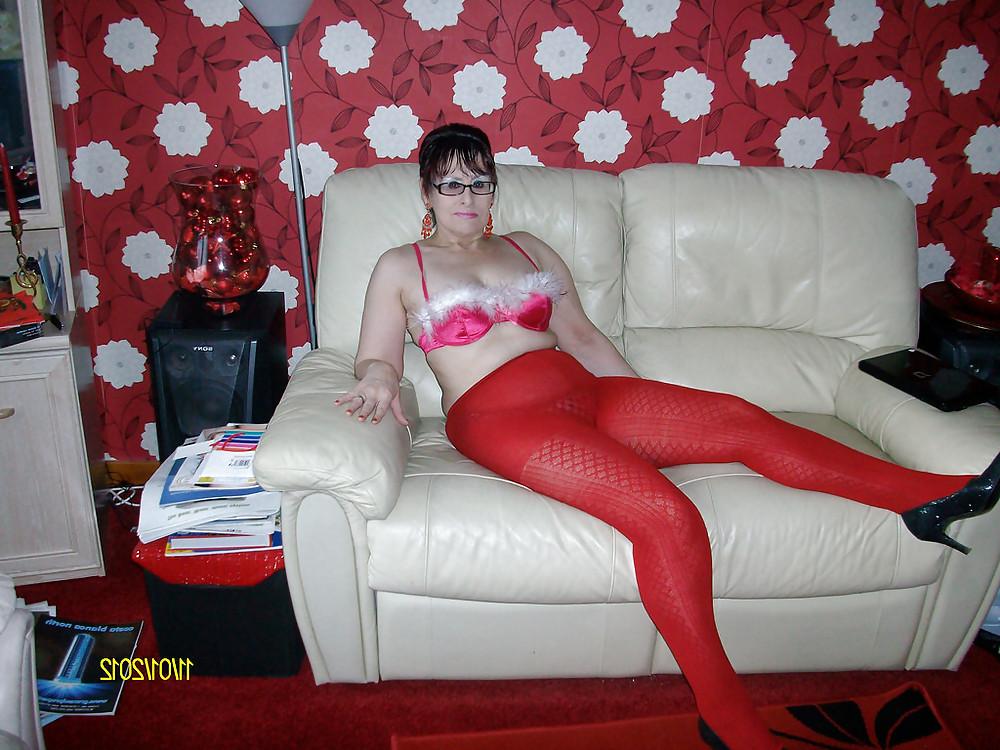 21P Sexy scottish slut