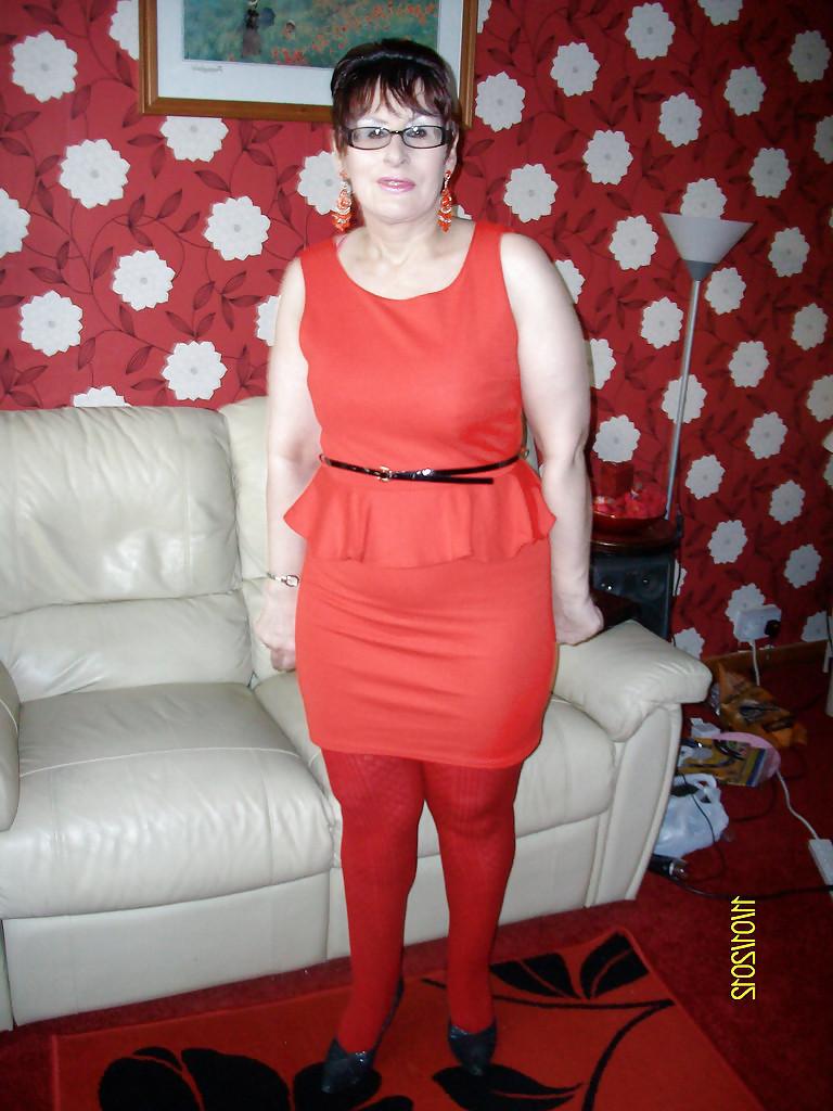 21P Sexy scottish slut