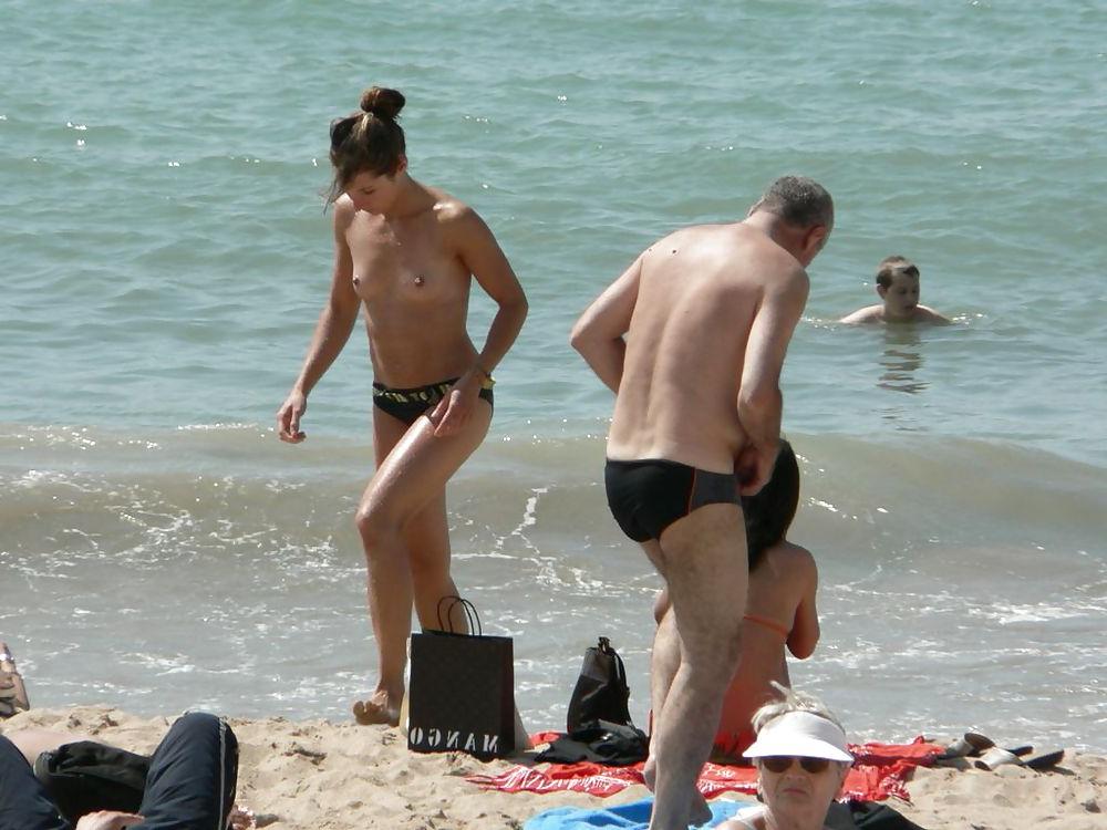 25P The beach 226