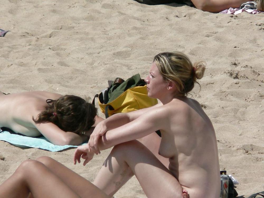 25P The beach 226