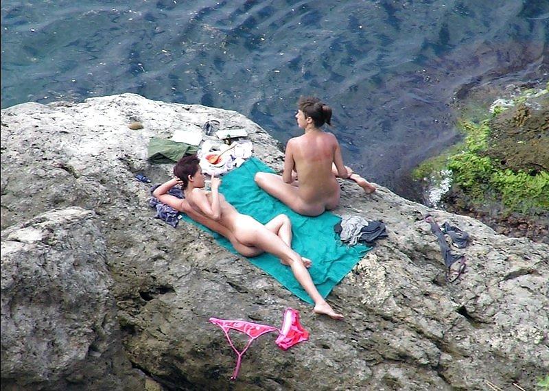 25P Nude Beach Teens -  I love being naked!