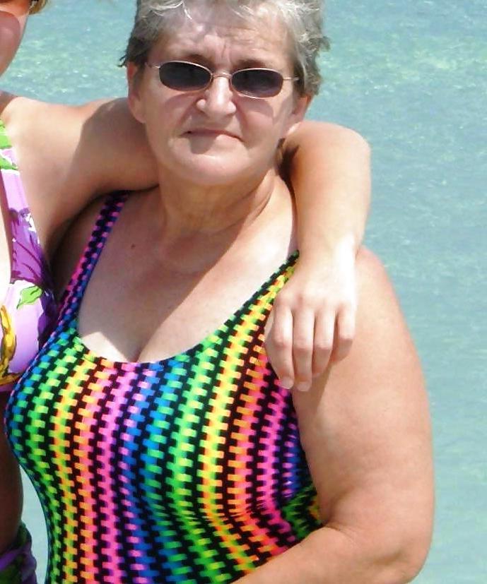 25P Busty granny on the beach! Mixed!