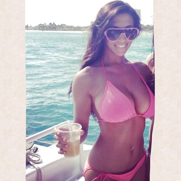 25P Big Beach Boobs 19!!!!!!!!!